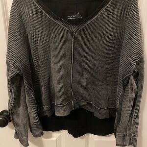 Pilcro Women's Black and White V-Neck Sweater